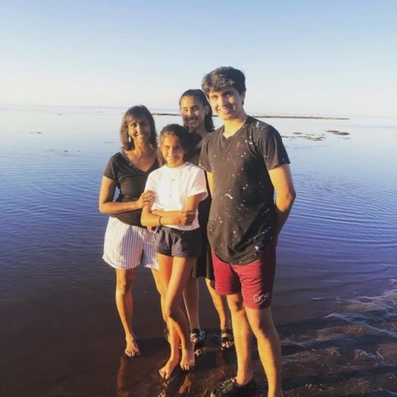 Meet your Posher, Kothai - Picture 1 of 1